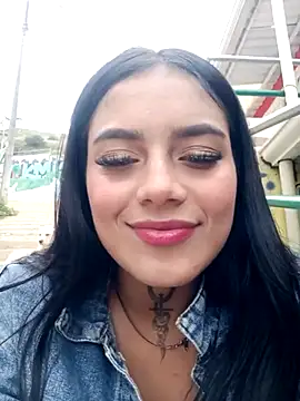 Snapshot of Emily_sharlot chatting on March 20, 2025, 5:15 pm Emily sharlot online show from March 20, 2025, 5:15 pm