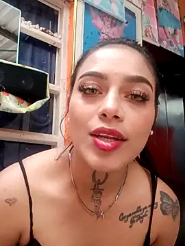 Snapshot of Emily_sharlot chatting on March 17, 2025, 2:12 pm Emily sharlot online show from March 17, 2025, 2:12 pm