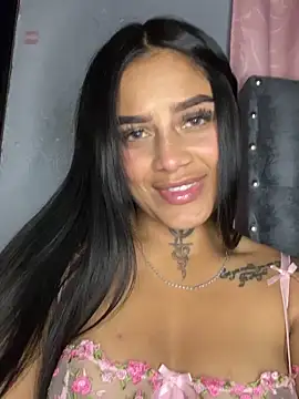 Snapshot of Emily_sharlot chatting on February 26, 2026, 4:56 am Emily sharlot online show from February 26, 2026, 4:56 am