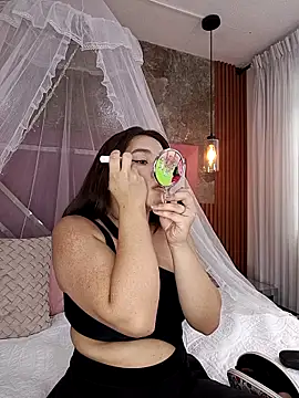 EmmaSulivan online show from March 3, 2025, 5:52 pm