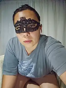 dianyz7 online show from June 11, 2026, 5:37 am