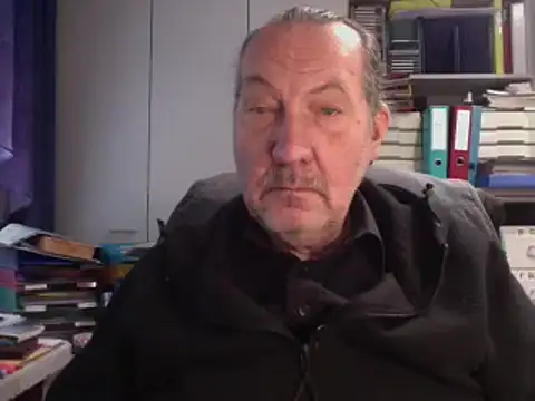 Snapshot of HMStraps01 chatting on January 15, 2025, 12:15 pm HMStraps01 online show from January 15, 2025, 12:15 pm