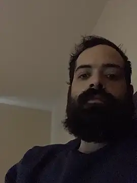 guccititi online show from December 22, 2025, 7:47 pm