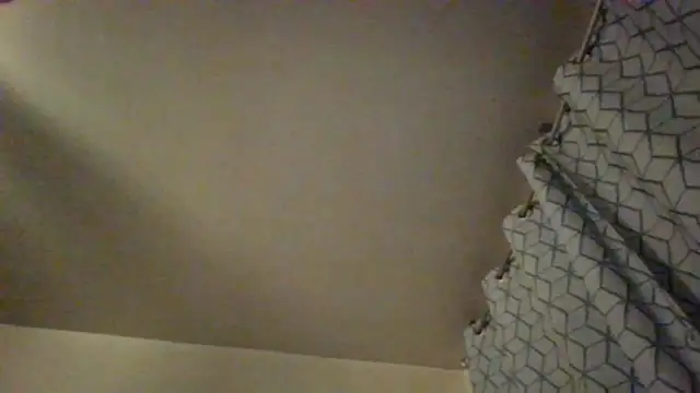 guccititi online show from April 2, 2026, 5:03 am