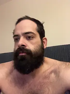 guccititi online show from December 18, 2025, 7:46 am