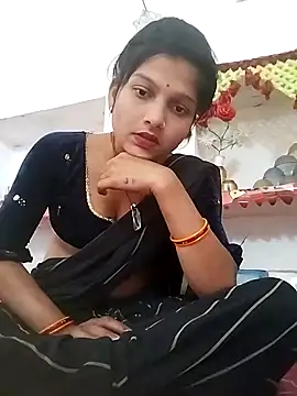 Payalhot25 online show from February 18, 2025, 8:05 am