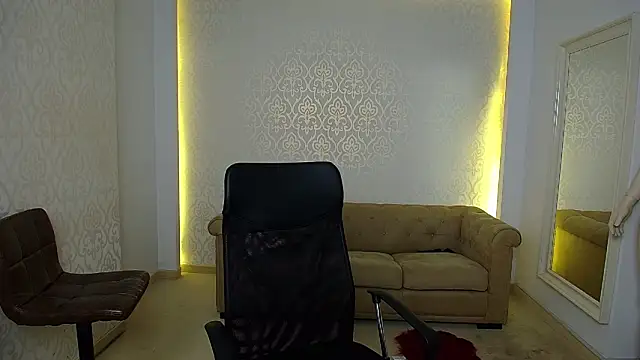 MaxKaiden online show from February 9, 2026, 5:27 am