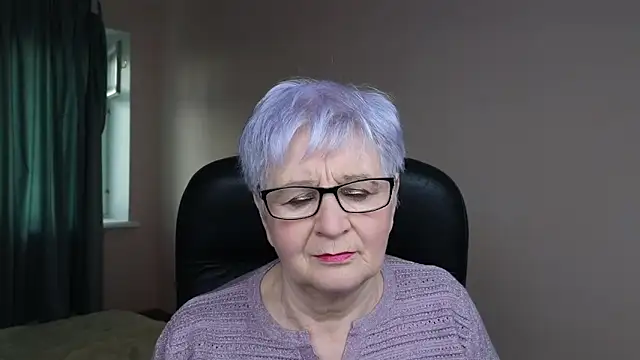 Sandra Snowflake online show from March 20, 2025, 3:56 am