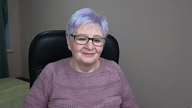 Sandra Snowflake online show from March 18, 2025, 3:56 am