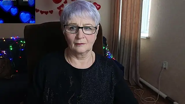 Sandra Snowflake online show from February 14, 2026, 11:43 am