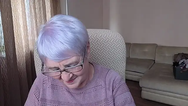 Sandra Snowflake online show from October 7, 2025, 10:16 am