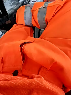 Snapshot of Eusuntnoulgigolo chatting on December 2, 2025, 10:17 am Eusuntnoulgigolo online show from December 2, 2025, 10:17 am