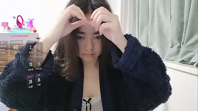 Lucy-xixi online show from February 16, 2026, 6:23 am