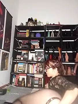 MirianaB online show from December 16, 2025, 7:51 pm