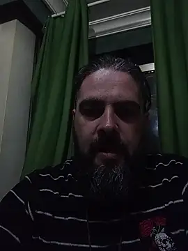 Snapshot of serpensy chatting on November 5, 2025, 12:47 am serpensy online show from November 5, 2025, 12:47 am