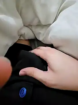 skiciyunis online show from November 2, 2025, 8:58 pm