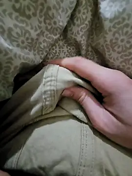 skiciyunis online show from December 2, 2025, 6:53 pm