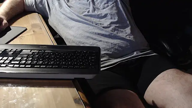 jonjonjonny69 online show from September 27, 2025, 9:48 am