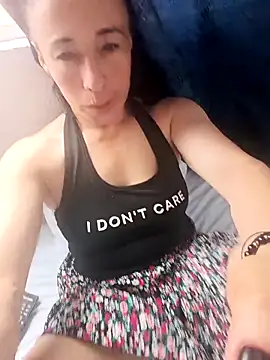 Coeur de luxure online show from February 18, 2026, 2:02 pm