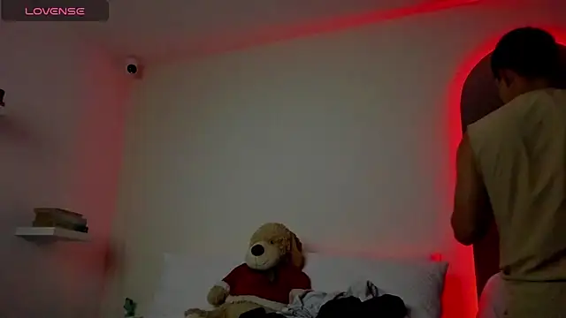 Snapshot of mattiwsmorris_ chatting on April 13, 2026, 1:48 pm mattiwsmorris online show from April 13, 2026, 1:48 pm