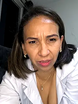 Mrsvictoriaaa online show from February 23, 2025, 1:13 am