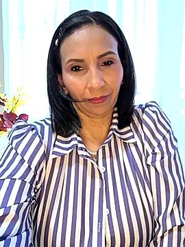 Mrsvictoriaaa online show from November 13, 2025, 7:51 pm