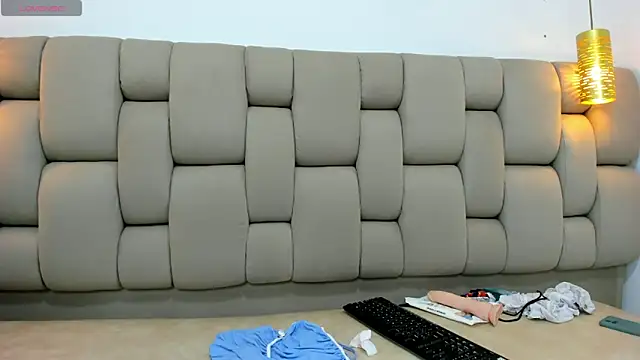 Snapshot of Braylen_Sanchez chatting on March 17, 2025, 6:21 pm Braylen Sanchez online show from March 17, 2025, 6:21 pm