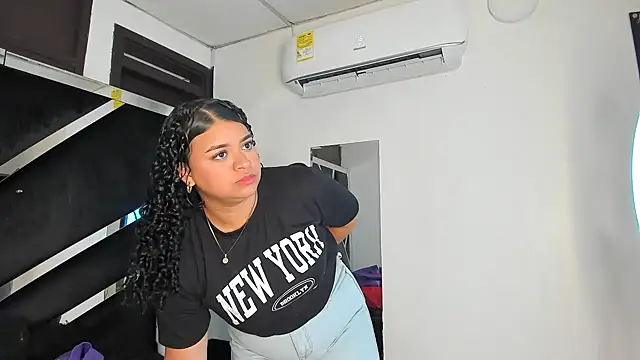 Rubyxht online show from February 25, 2026, 12:38 pm