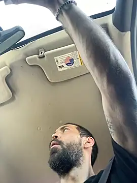 QueenM3 online show from September 10, 2025, 4:28 pm