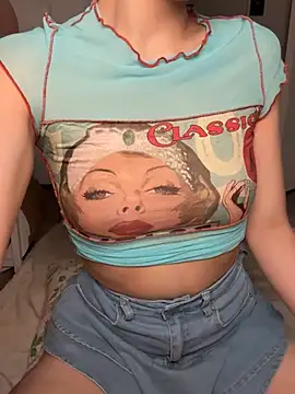 skybeatrice7 online show from February 27, 2025, 6:57 am