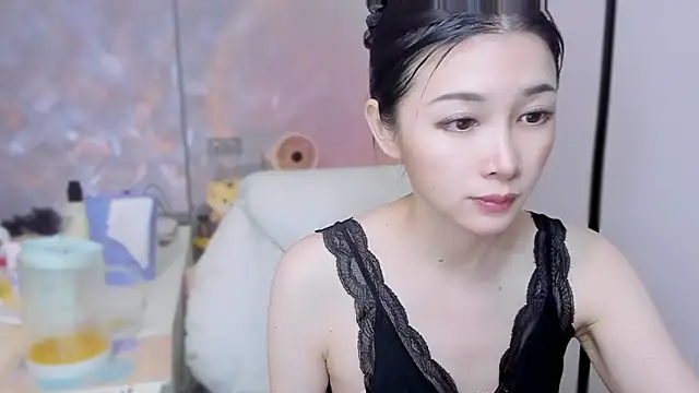 Snapshot of A_dabo chatting on February 5, 2026, 3:19 pm A dabo online show from February 5, 2026, 3:19 pm