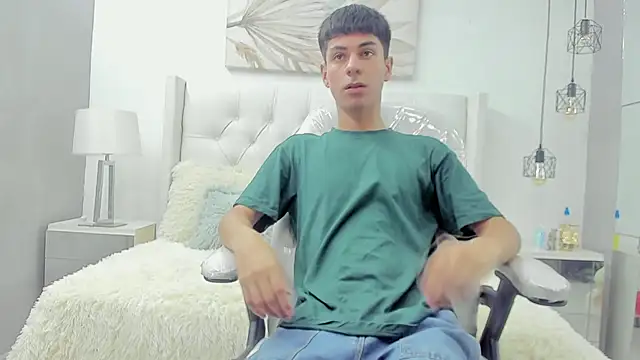 Johann sex online show from May 24, 2026, 5:57 pm