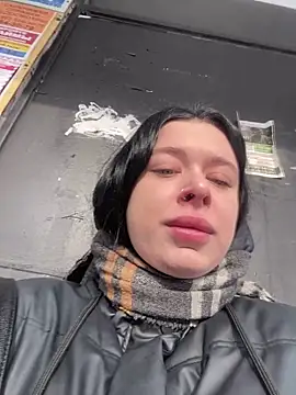 Snapshot of AlishaPrettyBlade chatting on March 12, 2025, 3:24 am AlishaPrettyBlade online show from March 12, 2025, 3:24 am