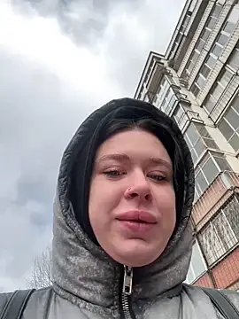 Snapshot of AlishaPrettyBlade chatting on March 19, 2026, 5:07 am AlishaPrettyBlade online show from March 19, 2026, 5:07 am