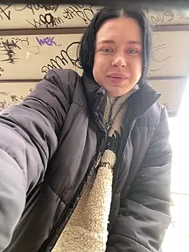 Snapshot of AlishaPrettyBlade chatting on March 21, 2025, 3:22 am AlishaPrettyBlade online show from March 21, 2025, 3:22 am