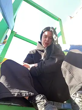 Snapshot of AlishaPrettyBlade chatting on March 17, 2025, 4:29 am AlishaPrettyBlade online show from March 17, 2025, 4:29 am