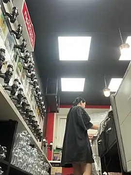 Snapshot of AlishaPrettyBlade chatting on November 8, 2025, 11:25 am AlishaPrettyBlade online show from November 8, 2025, 11:25 am