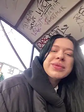 Snapshot of AlishaPrettyBlade chatting on March 19, 2025, 3:41 am AlishaPrettyBlade online show from March 19, 2025, 3:41 am