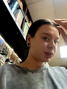 Snapshot of AlishaPrettyBlade chatting on September 11, 2025, 10:48 am AlishaPrettyBlade online show from September 11, 2025, 10:48 am