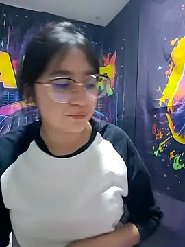 Arielle lov online show from April 12, 2026, 10:40 am