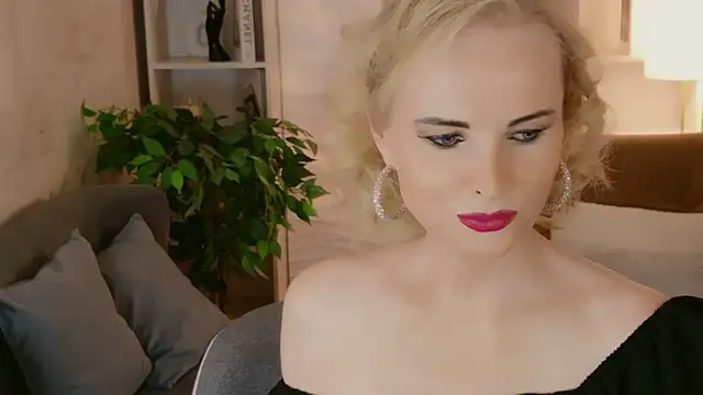 Sandra Kind online show from May 10, 2026, 5:33 am