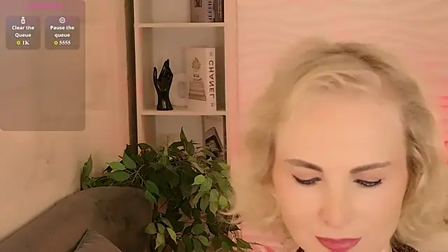 Sandra Kind online show from May 31, 2026, 5:46 am