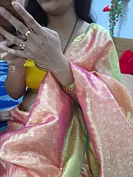 RealcoupleP online show from June 2, 2026, 4:40 pm