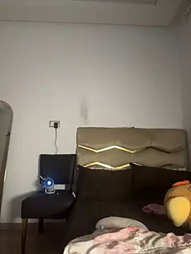 Snapshot of Roroo002 chatting on September 22, 2025, 11:55 pm Roroo002 online show from September 22, 2025, 11:55 pm