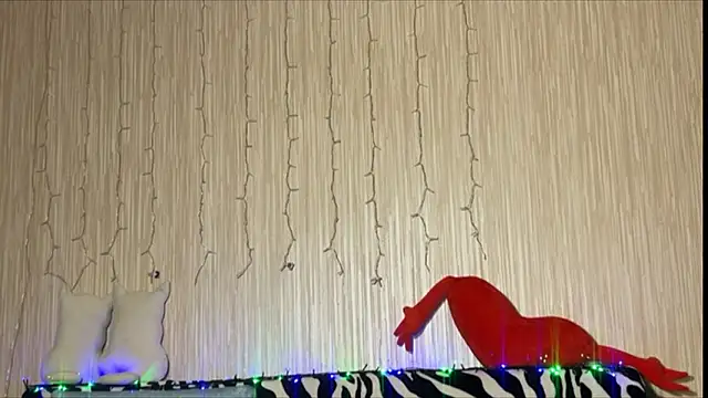 Snapshot of Asian_Vi chatting on March 17, 2025, 12:35 pm Asian Vi online show from March 17, 2025, 12:35 pm