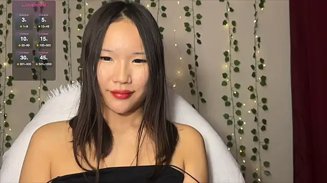 Snapshot of Asian_Vi chatting on September 13, 2025, 4:51 pm Asian Vi online show from September 13, 2025, 4:51 pm