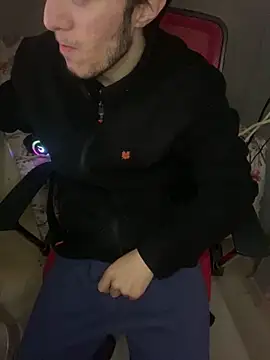 Snapshot of BaltacZ chatting on February 23, 2025, 12:37 pm BaltacZ online show from February 23, 2025, 12:37 pm