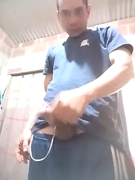 Snapshot of Mycansonhot chatting on October 22, 2025, 1:43 pm Mycansonhot online show from October 22, 2025, 1:43 pm