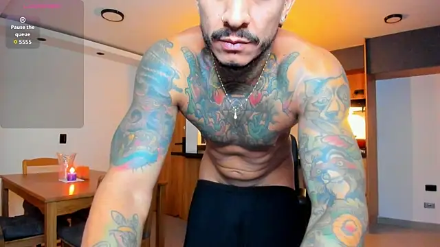 fitnolan online show from December 15, 2025, 9:59 am