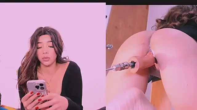 Snapshot of Karol_Rossee chatting on February 1, 2026, 7:12 pm Karol Rossee online show from February 1, 2026, 7:12 pm